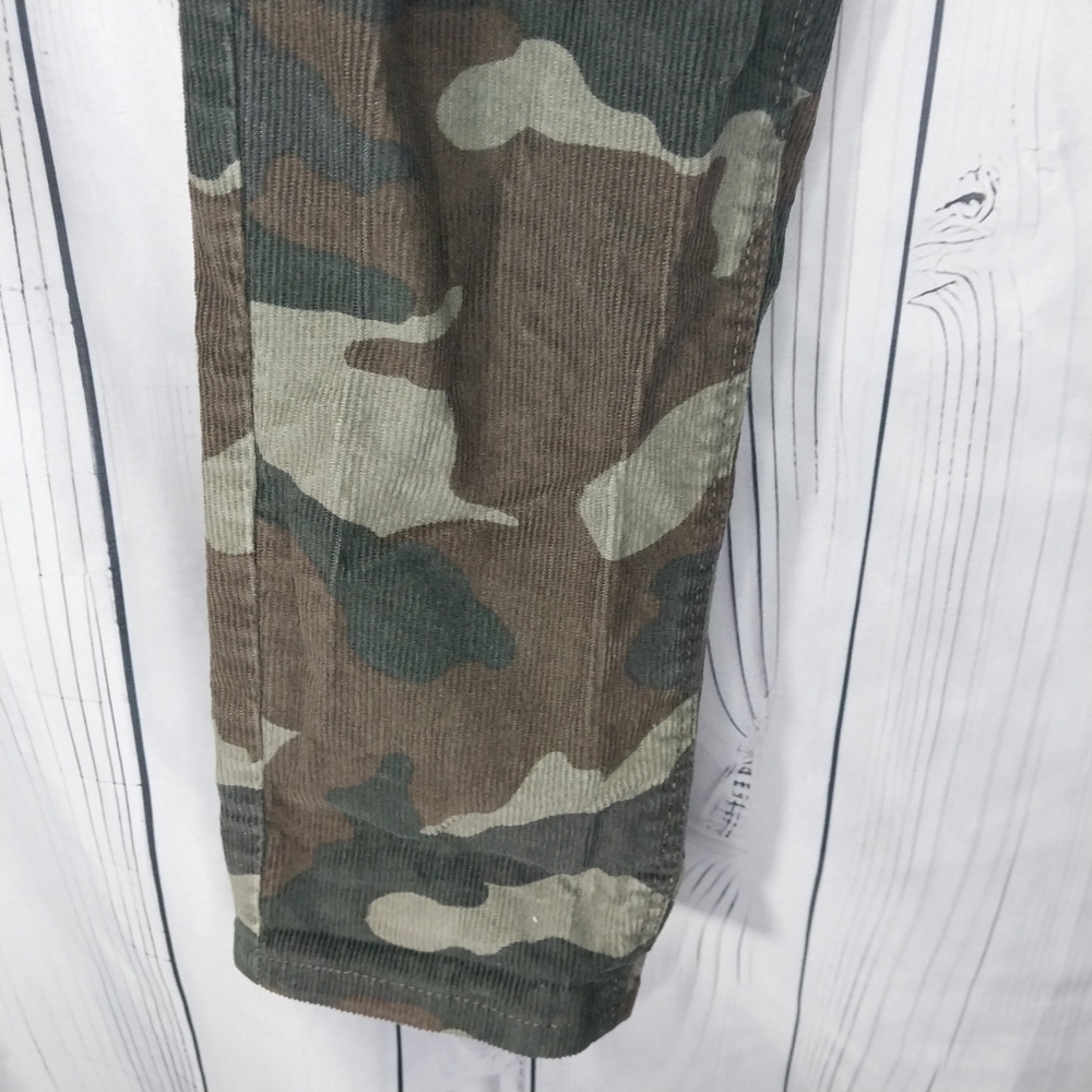 AMERICAN EAGLE Camouflage Super Stretch Corduroy Retro Edgy Festival Pants - Picture 6 of 15